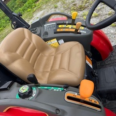 ヤンマー トラクター 4WD ディーゼル　新品並み　フルセット　アワー158 ヤンマートラクター  の画像
