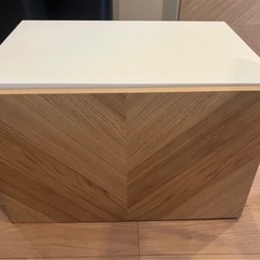 IKEA 収納棚の画像