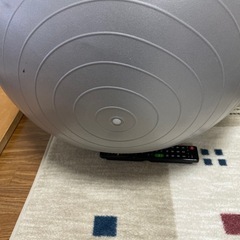 バランスボール　65㎝ポンプつの画像