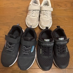 子どもスニーカー　の画像