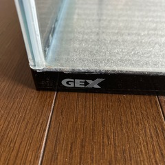 60cm 水槽　GEXの画像