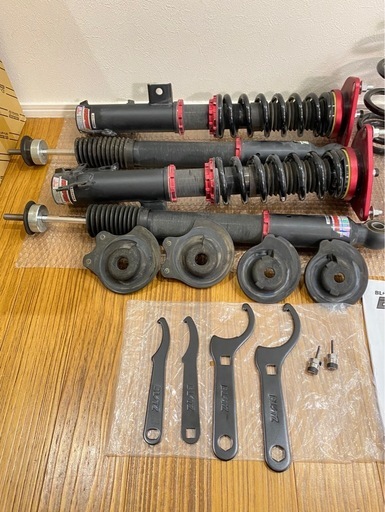 ヴォクシー９０　ＨＶ　 車高長　4WD  BLITZ