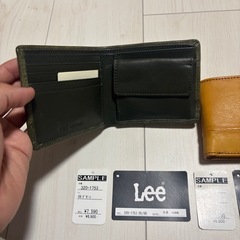 【✨新品未使用品✨】★Lee二つ折り財布★お店展示品サンプル品の画像