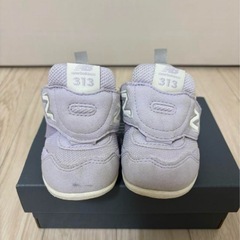 ベビーシューズ　ニューバランス313 　12.5センチ　紫の画像