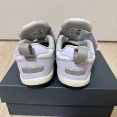 ベビーシューズ　ニューバランス313 　12.5センチ　紫の画像