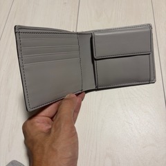 【✨新品未使用品✨】★innovator二つ折り財布★お店展示品サンプル品の画像