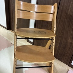 こども椅子の画像