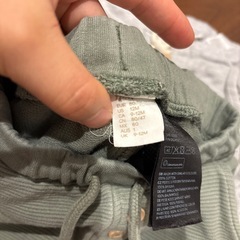 【問合せ本日限り】80〜90センチ　ズボンの画像