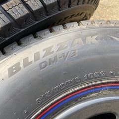 ブリヂストン　スタッドレス　4本 　デイトナホイール付きの画像