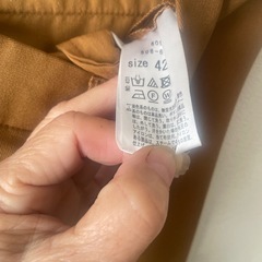 パンツ（ブランド~ワールド）の画像