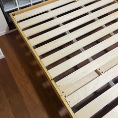 ニトリ　セミダブル　ひのきすのこベッドフレーム　足付き　の画像
