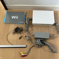 中古　wii 本体とソフト10本　コントローラー付きの画像
