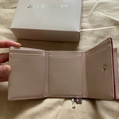 JILL STUART三つ折り財布の画像