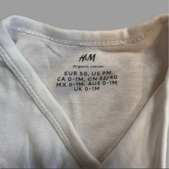 h&m ホワイト 上下セット　新生児の画像