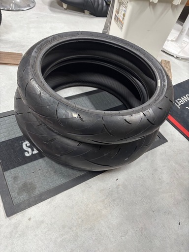 ダンロップ　　120/190 タイヤセット