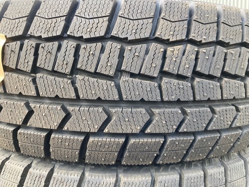【お取引決まりました】【未使用に近い】DUNLOP　185/65R15 24年製　冬タイヤ