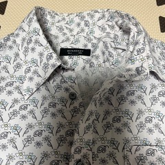 BURBERRY BLACK LABEL【美品】Bロゴ 長袖シャツ 花 総柄の画像