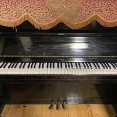 Victor ピアノの画像