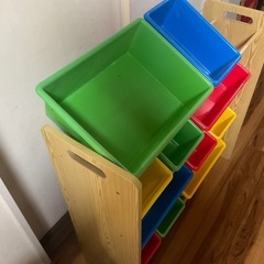おもちゃ箱の画像