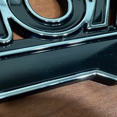 ジムニーノマド　純正エンブレムの画像