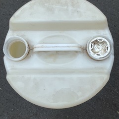 プラスチックタンク　中古　　60リットルの画像