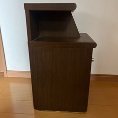 ダークブラウン サイドテーブル 引き出し付きの画像
