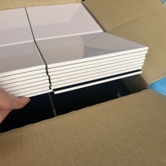 未使用タイル　黒ピンクセットの画像