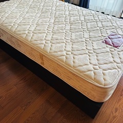 ベットセット　シモンズのマットレス「TOKYO interior Medium 5.5」の画像