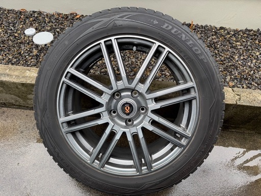 スタッドレスタイヤ　ホイールセット225/55/R18