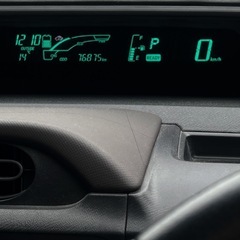 トヨタ　アクア G DAA-NHP10 76,810キロ　aquaの画像