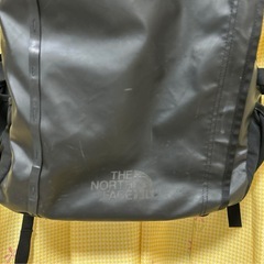 THE NORTH FACE ブラックリュックの画像