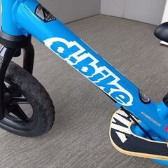 キックバイク　d-bike 青色の画像