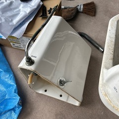 TOTO和式トイレ陶器3点セットの画像