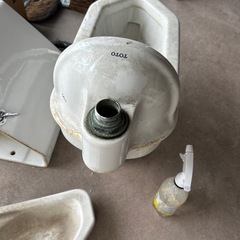 TOTO和式トイレ陶器3点セットの画像