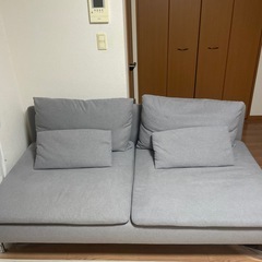 ソファーの画像