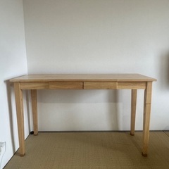 今日来れますか？天然木製引出し付きデスクの画像