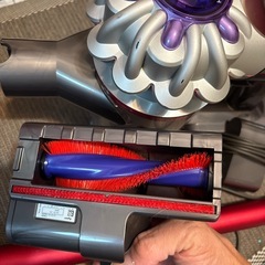 ダイソンSV25コードレスクリーナーの画像