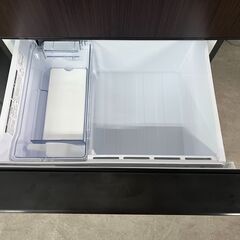 3ドア冷蔵庫❕ 勝手に氷、自動製氷付き❕ゲート付き軽トラ”無料貸出❕購入後取り置きにも対応 ❕R6215の画像