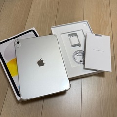 極美品⭐️ iPad A16 128GB Wi-Fiモデル　シルバー　第11世代　の画像