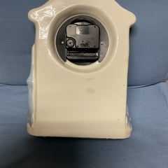 磁器クオーツ置き時計の画像