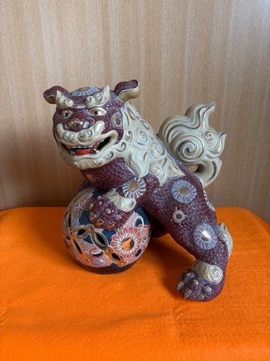 九谷焼】玉乗り獅子 置物