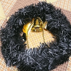 ブラック　クリスマス　リース
の画像