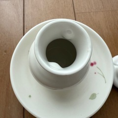 醤油さし　調味料入れ　食器　の画像
