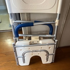介護　シャワー用椅子の画像