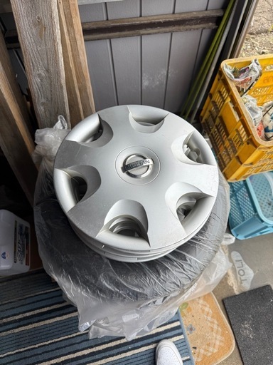 スタッドレスタイヤ　軽自動車　155/65r13　