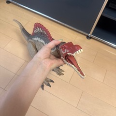 スピノサウルス　フィギュア　約54cmの画像