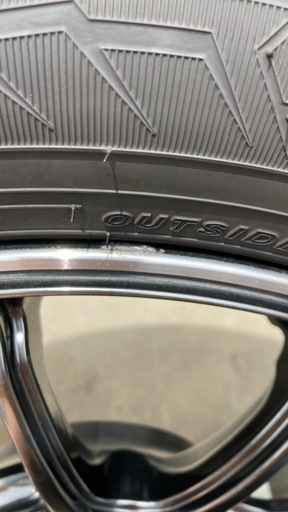 【受け取り場所調整できます】ADVAN15インチホイール 22ね年製スタッドレス付き