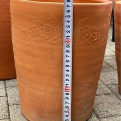 【受け渡し決定】テラコッタ鉢　中　（1〜7個）  の画像