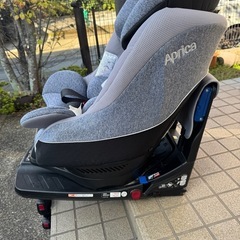 アップリカ　チャイルドシート💺の画像