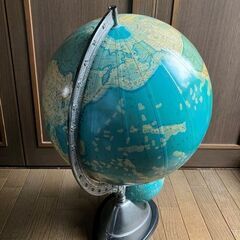 10/30までに！　昭和のレトロ地球儀（天球儀付き）の画像
